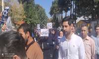 تیم سلامت در بیمارستان دکتر علی شریعتی تمام قد برای ایران ایستاده است